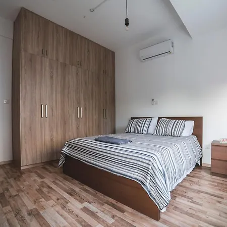 2 Bedroom